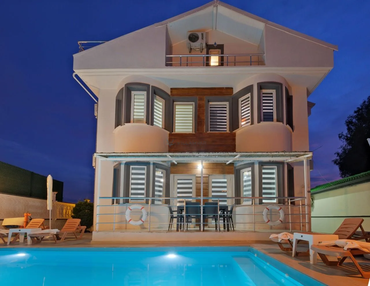 Villa Arel 2