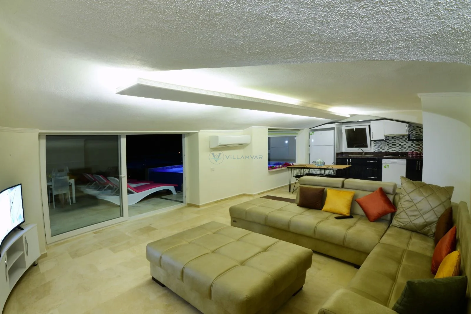 Sky Villa Çatı