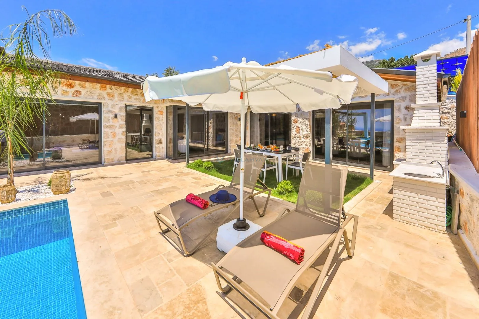 Villa Tan