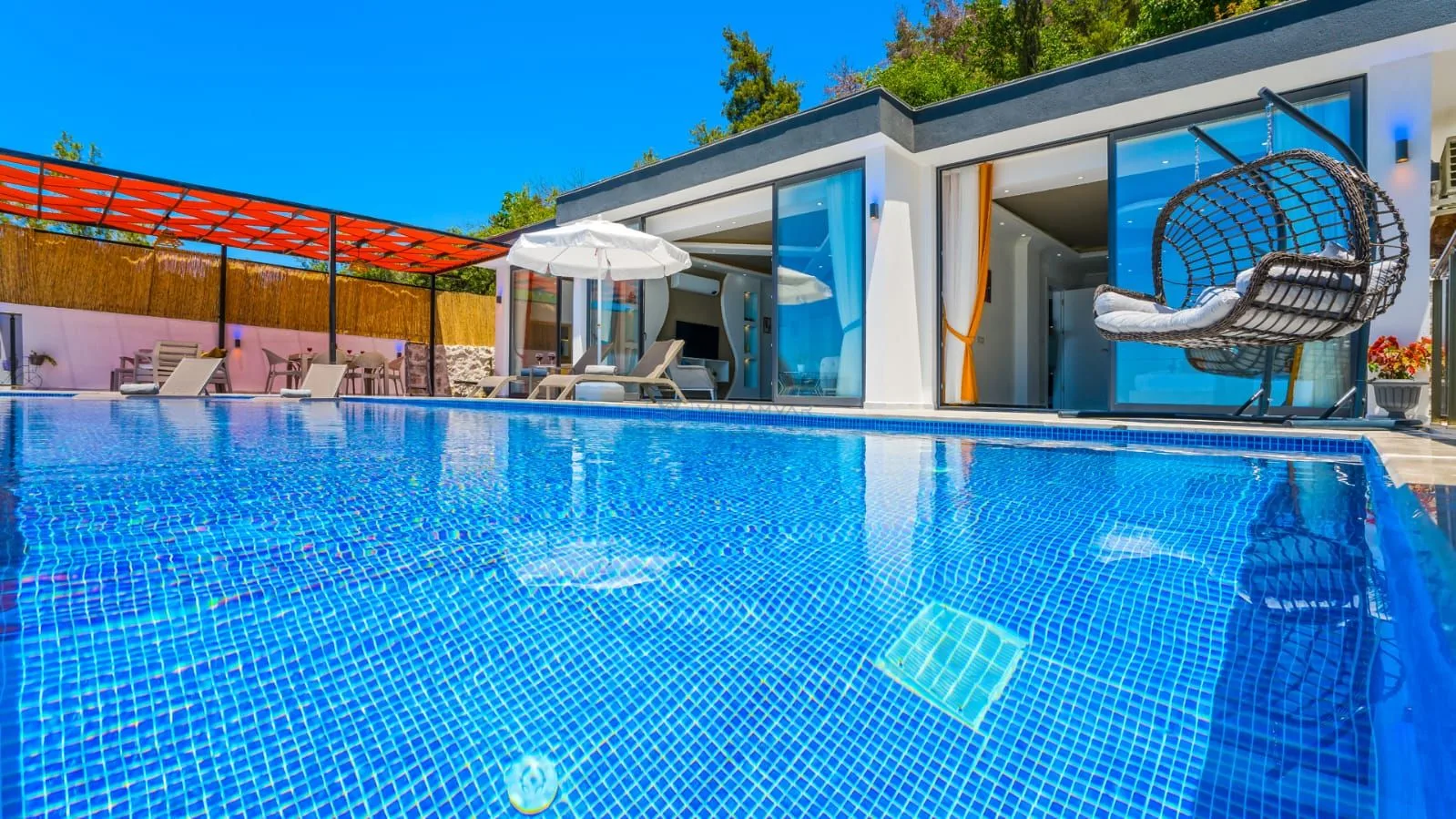 Villa Fiyona