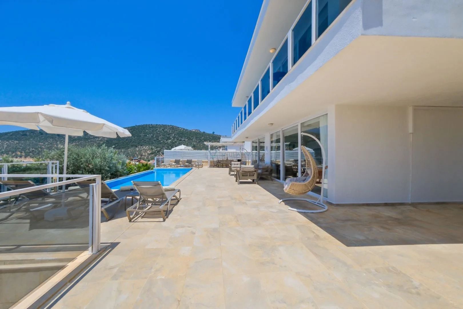 Villa Lumi 2