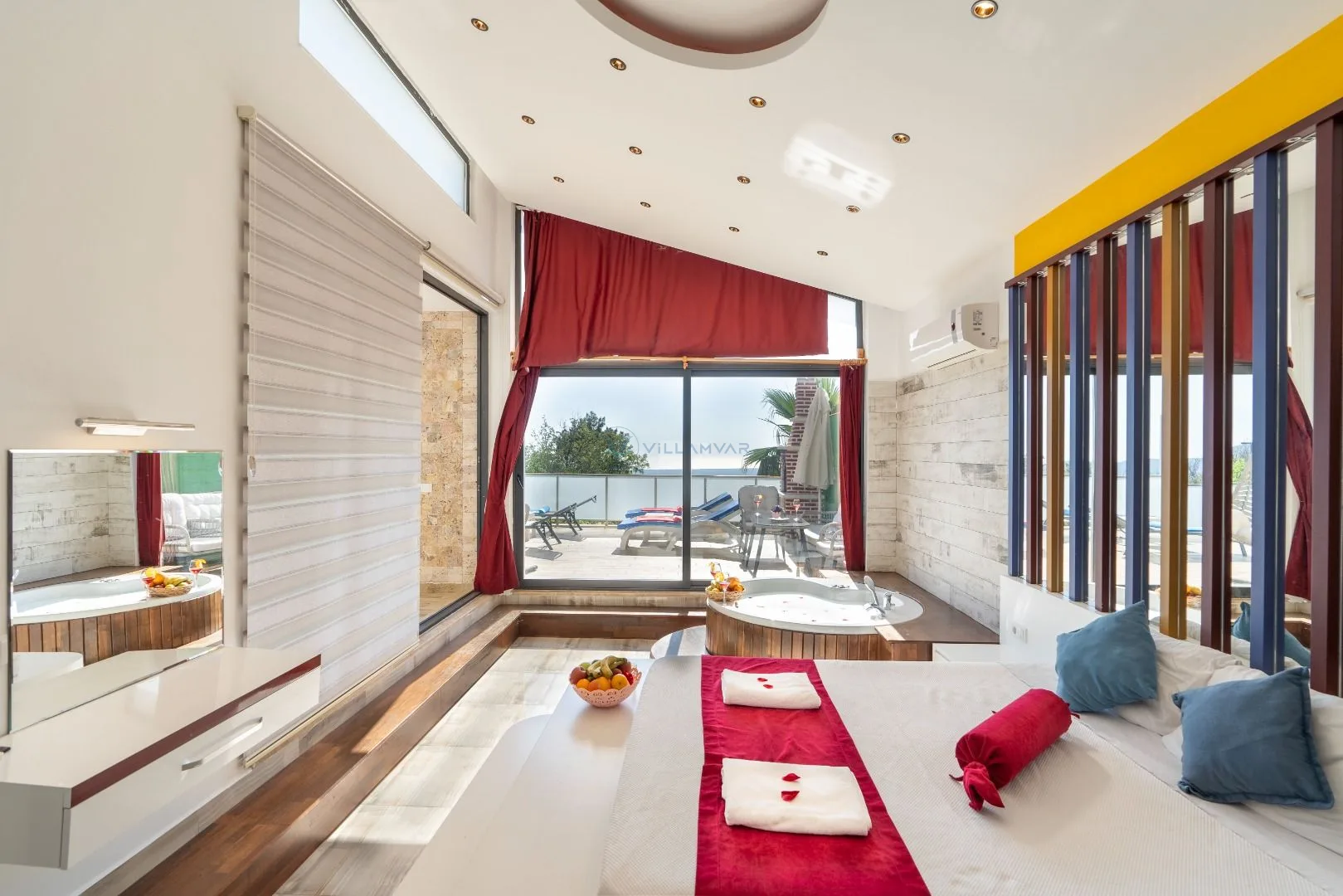 VR Villa Zümrüt