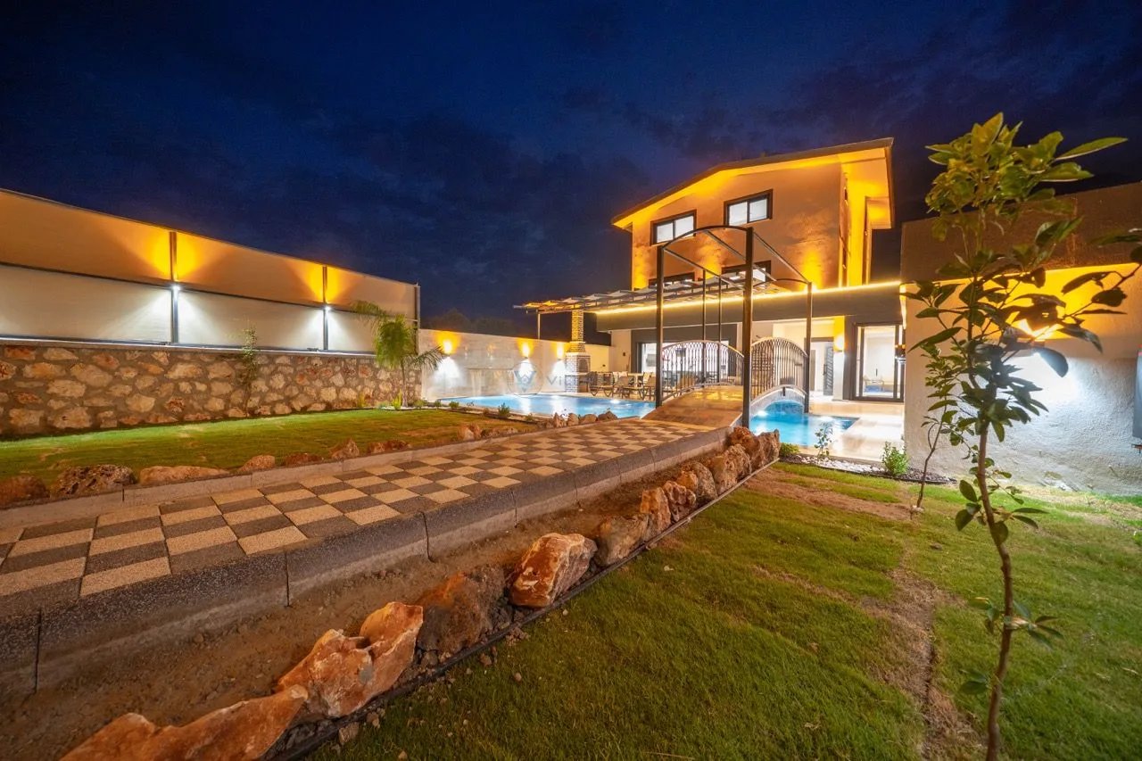 Villa Genesis 2