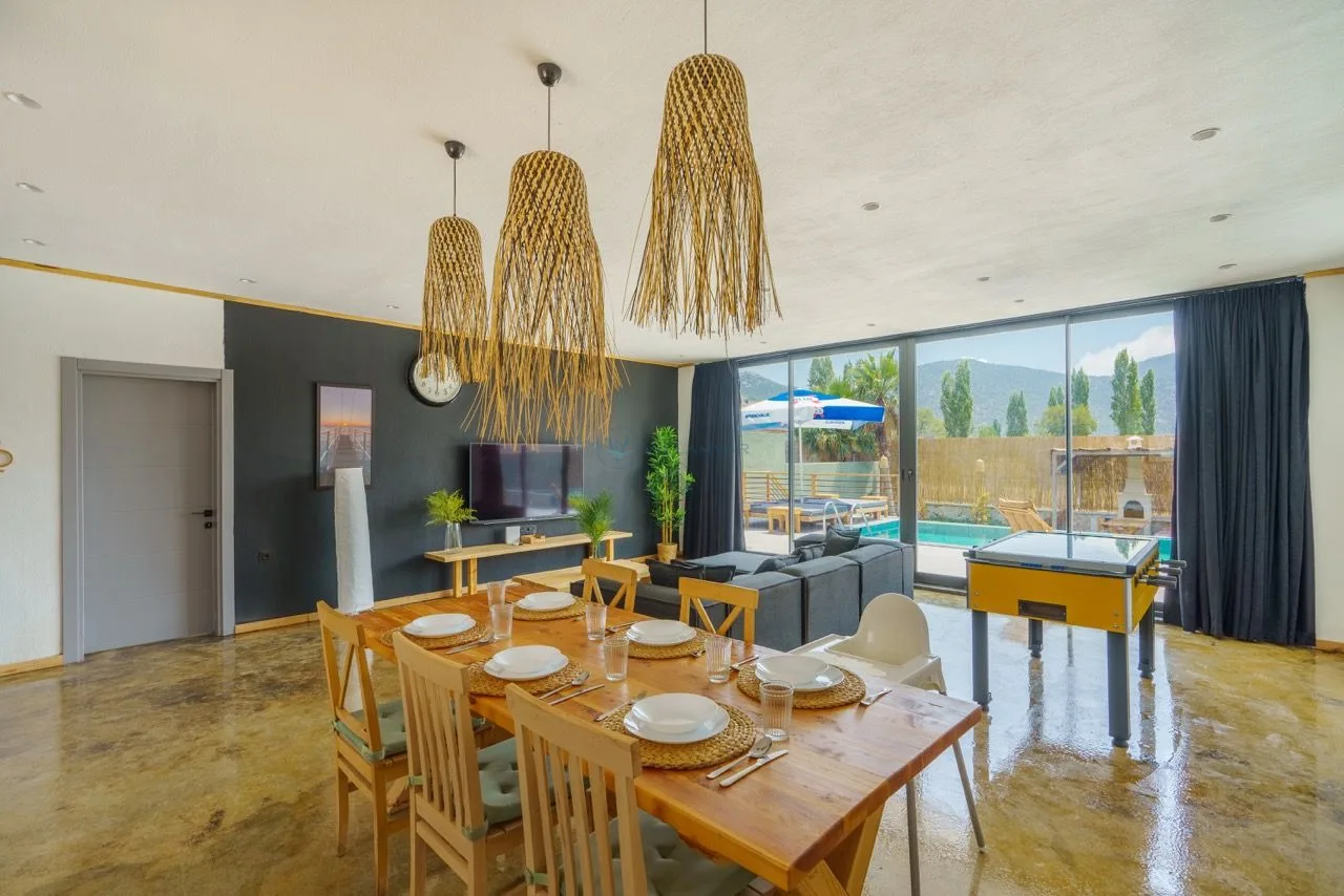 Villa Stay-2