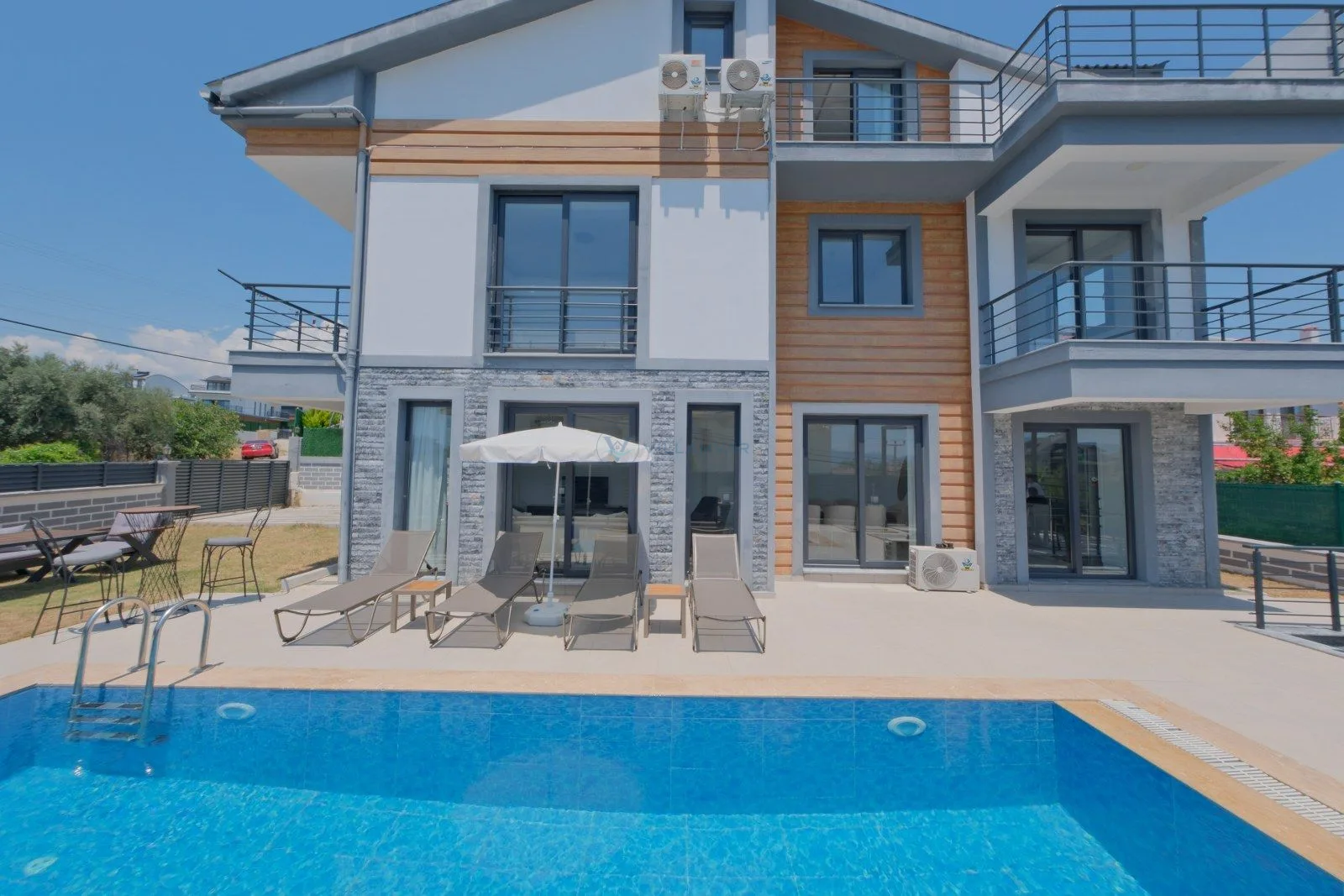 Yağlı Villa 1 Çiftlik