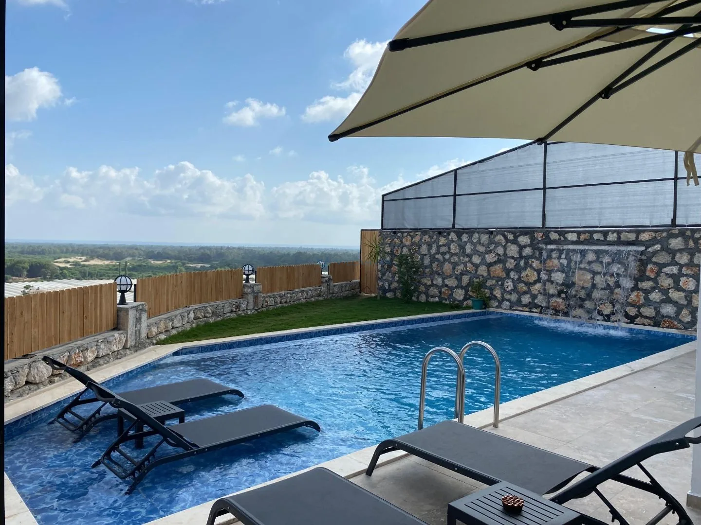 Villa Manzara 1