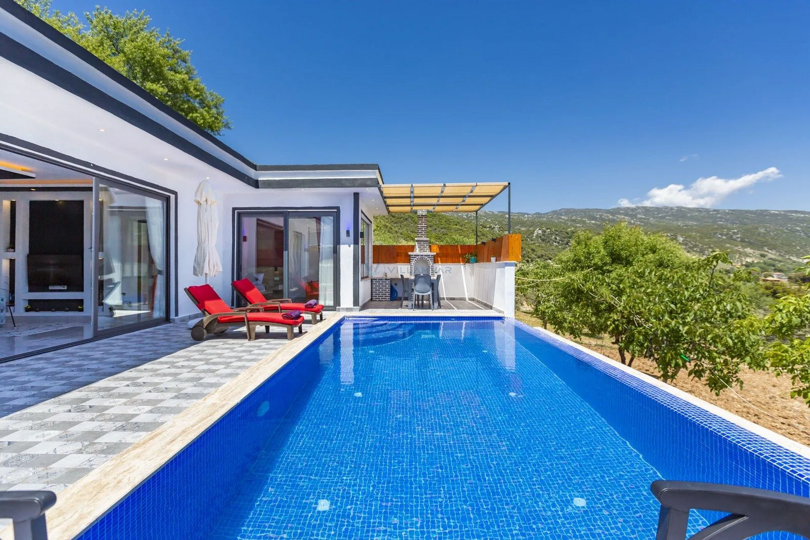 Villa Derin Duo
