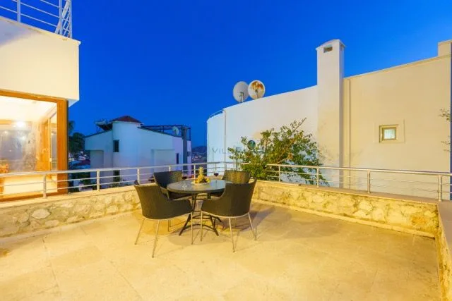 Villa Tarus Mara