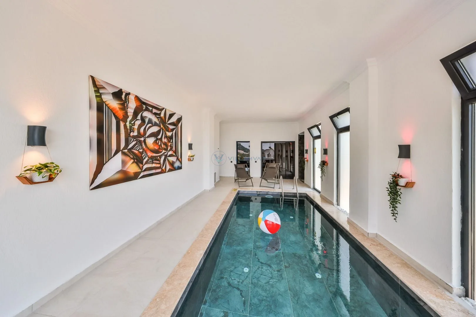 Villa Free