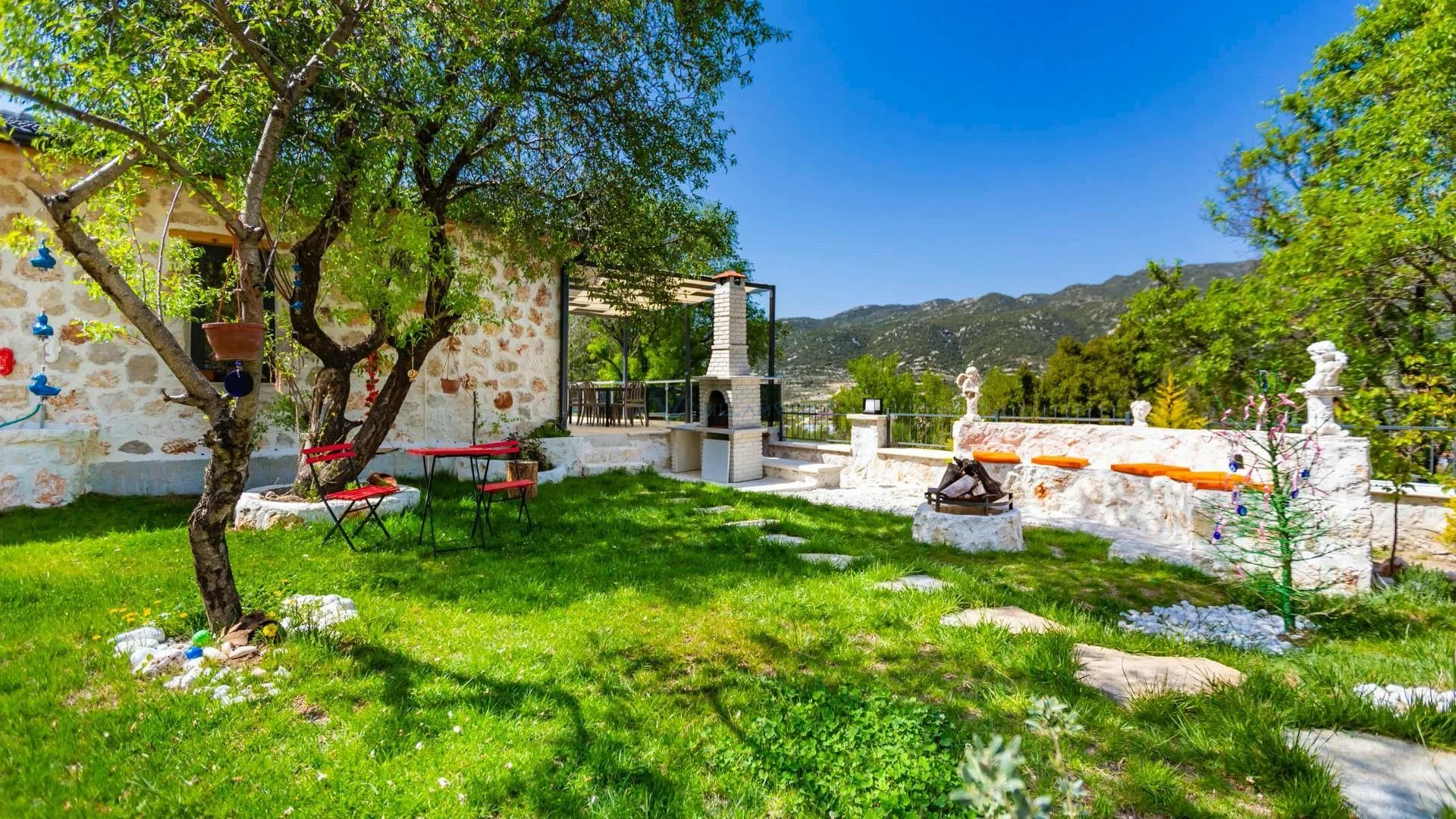 Villa Moonhouse