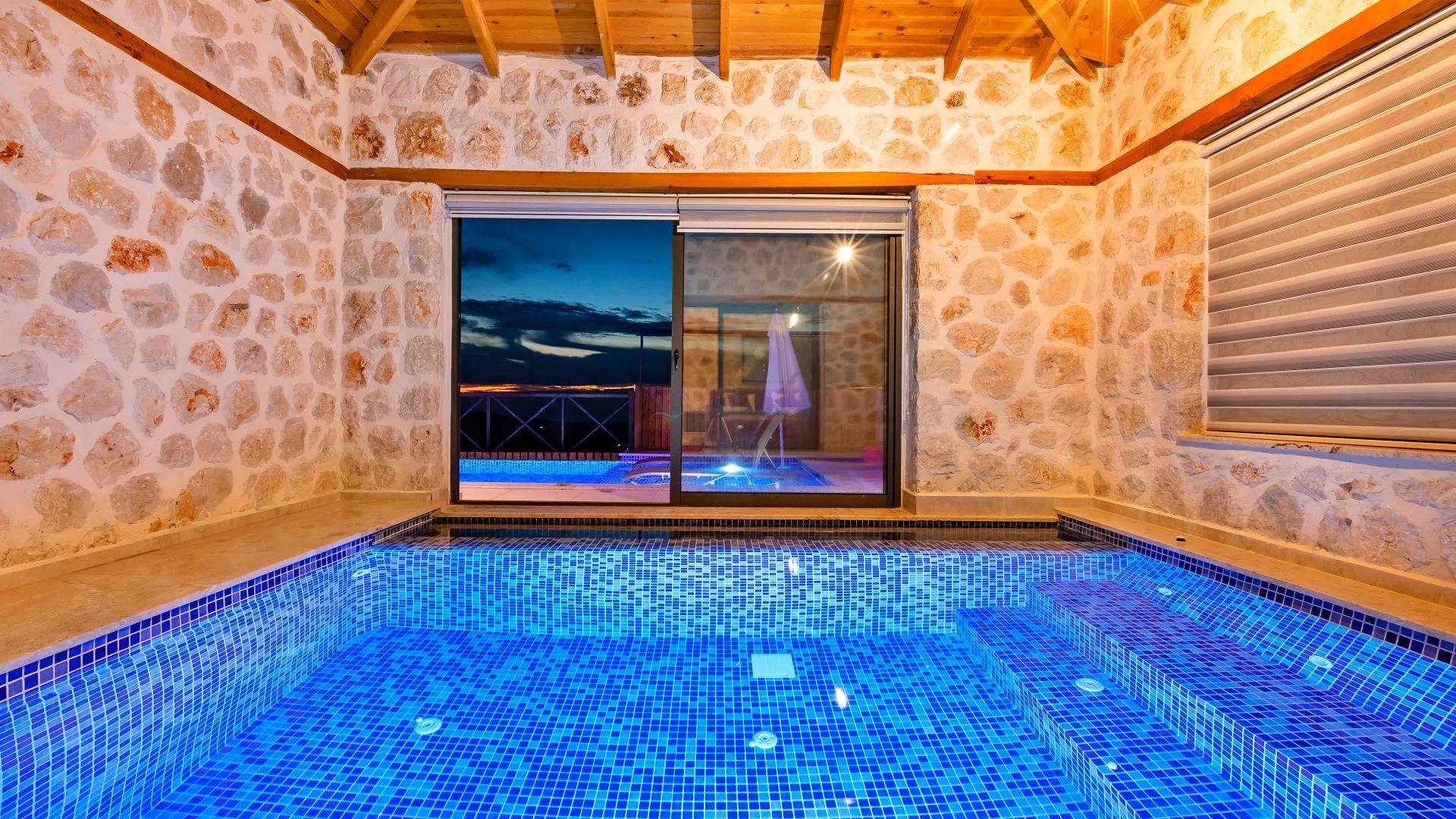 Villa Kum Tanesi