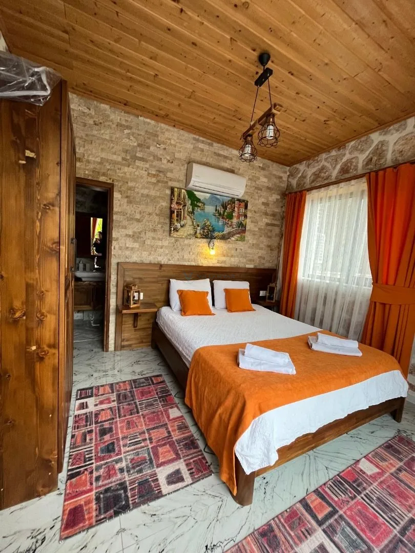 Villa Nidia