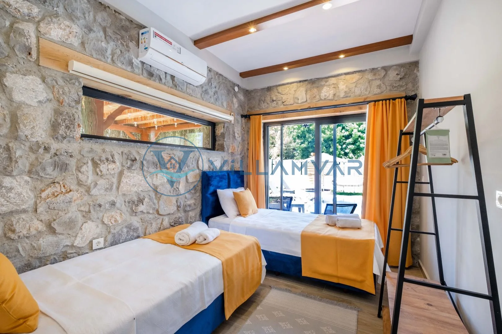 Villa Demo