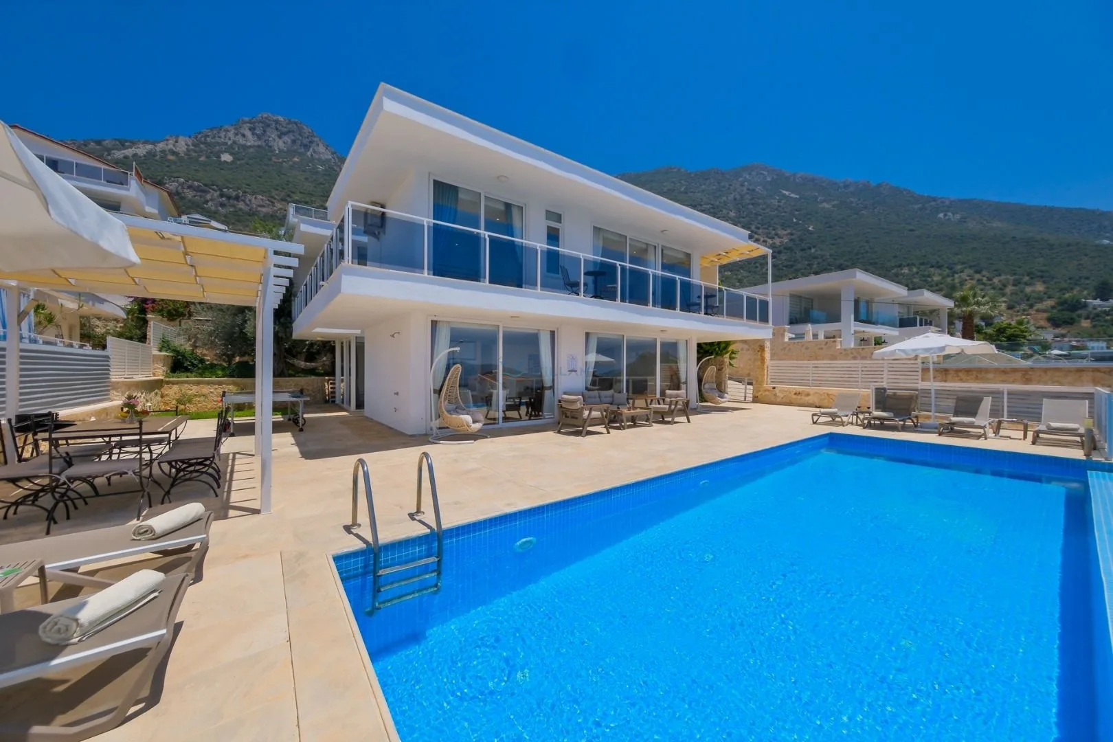 Villa Lumi 2
