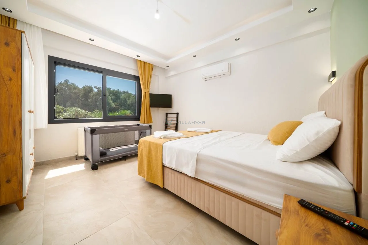 Villa Genesis 2