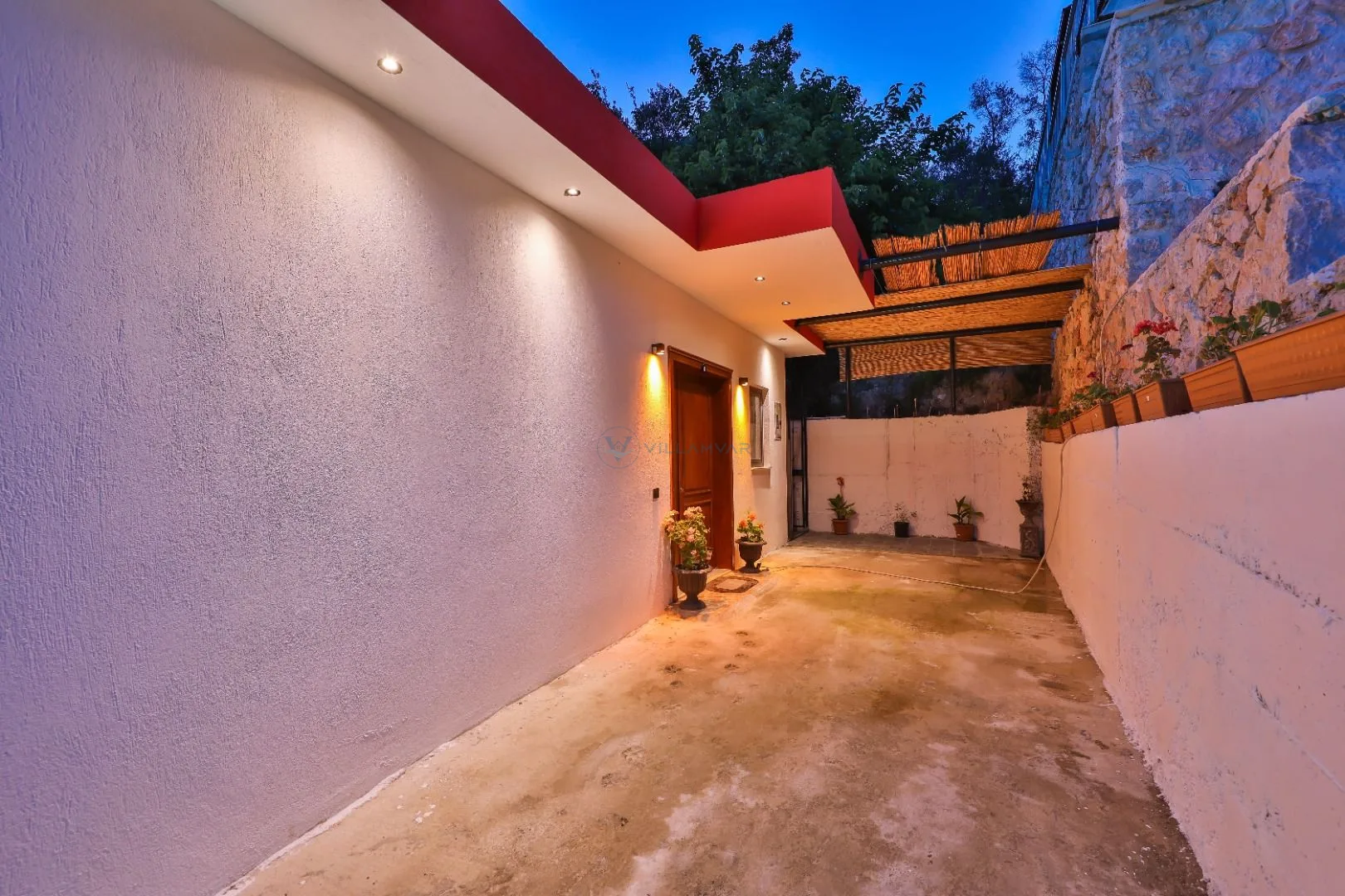 Villa Elif Narçiçeği