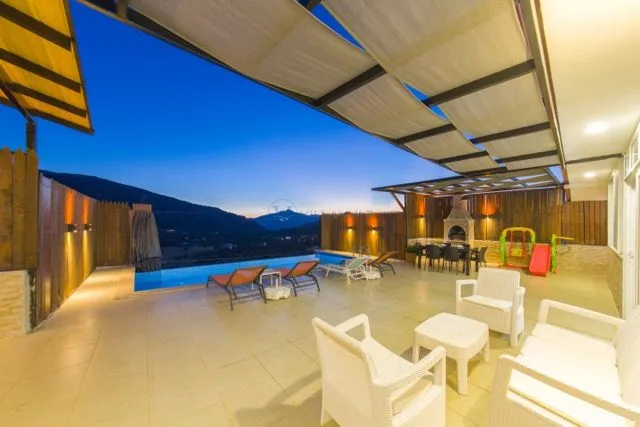 Villa Favori 1