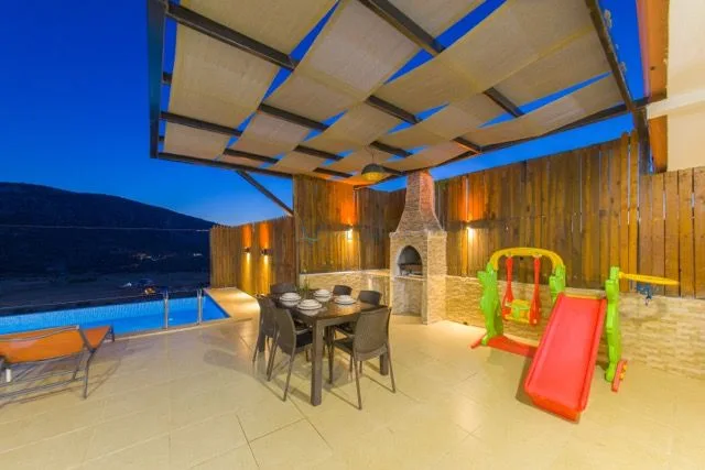 Villa Favori 1