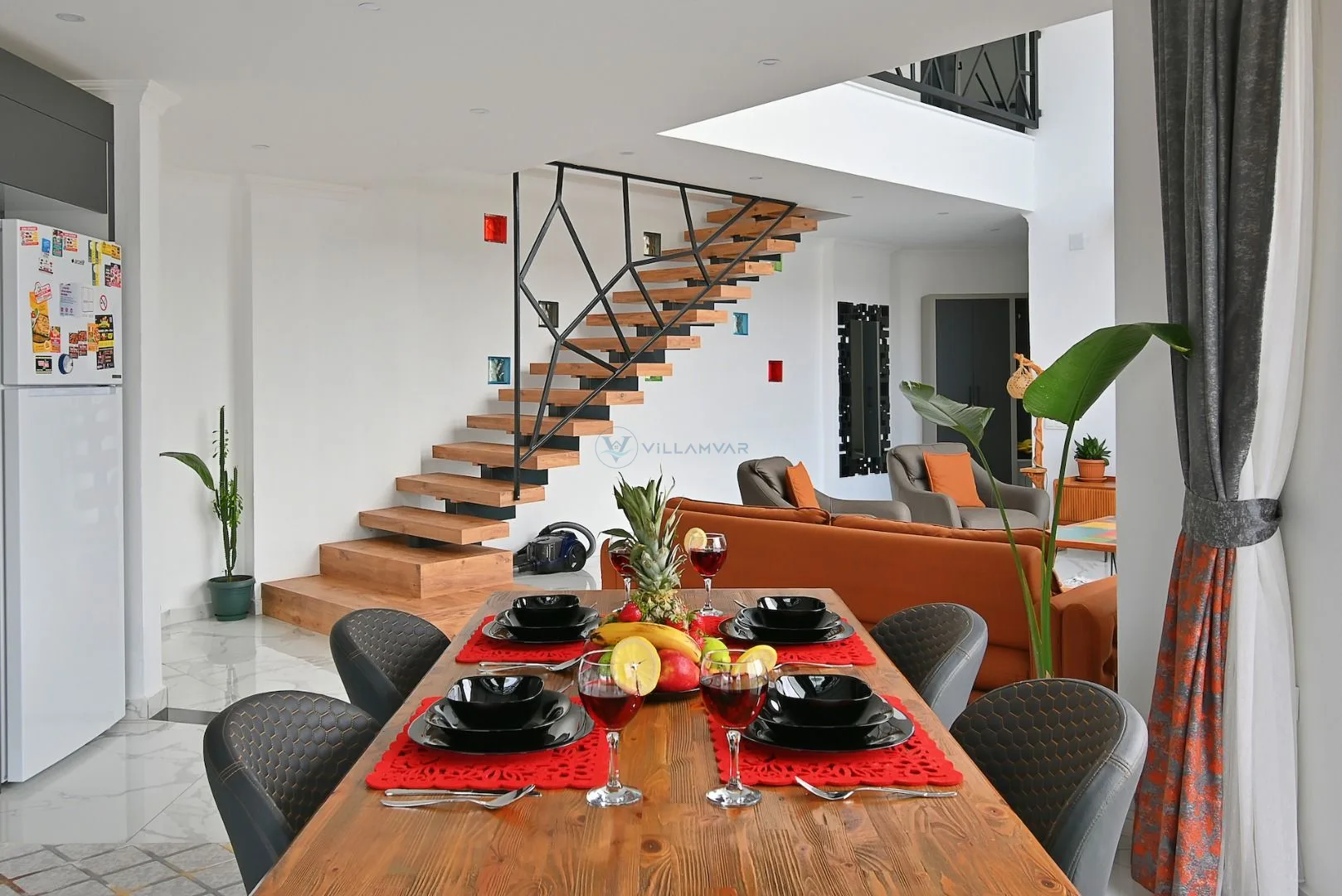 Villa Green House