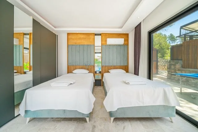 Villa Sarnis