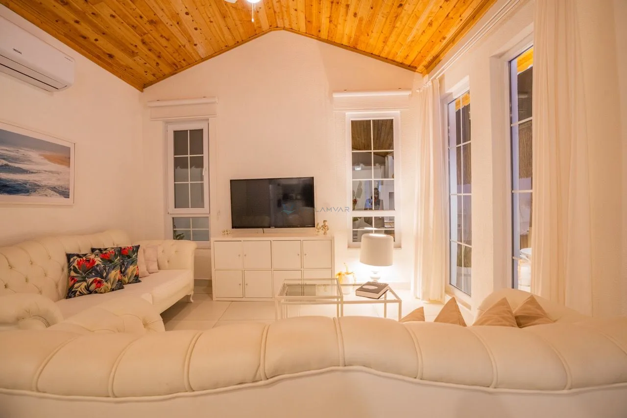 Villa Sonya