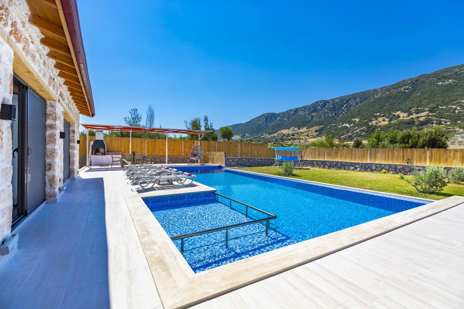 Villa Blue Bird