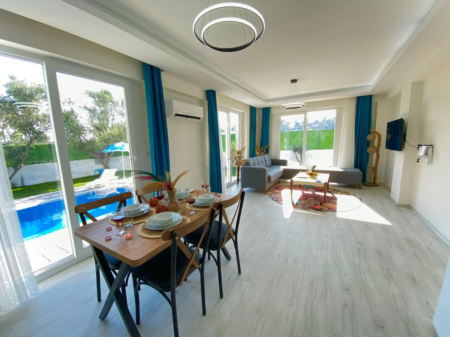 Villa Banora 1
