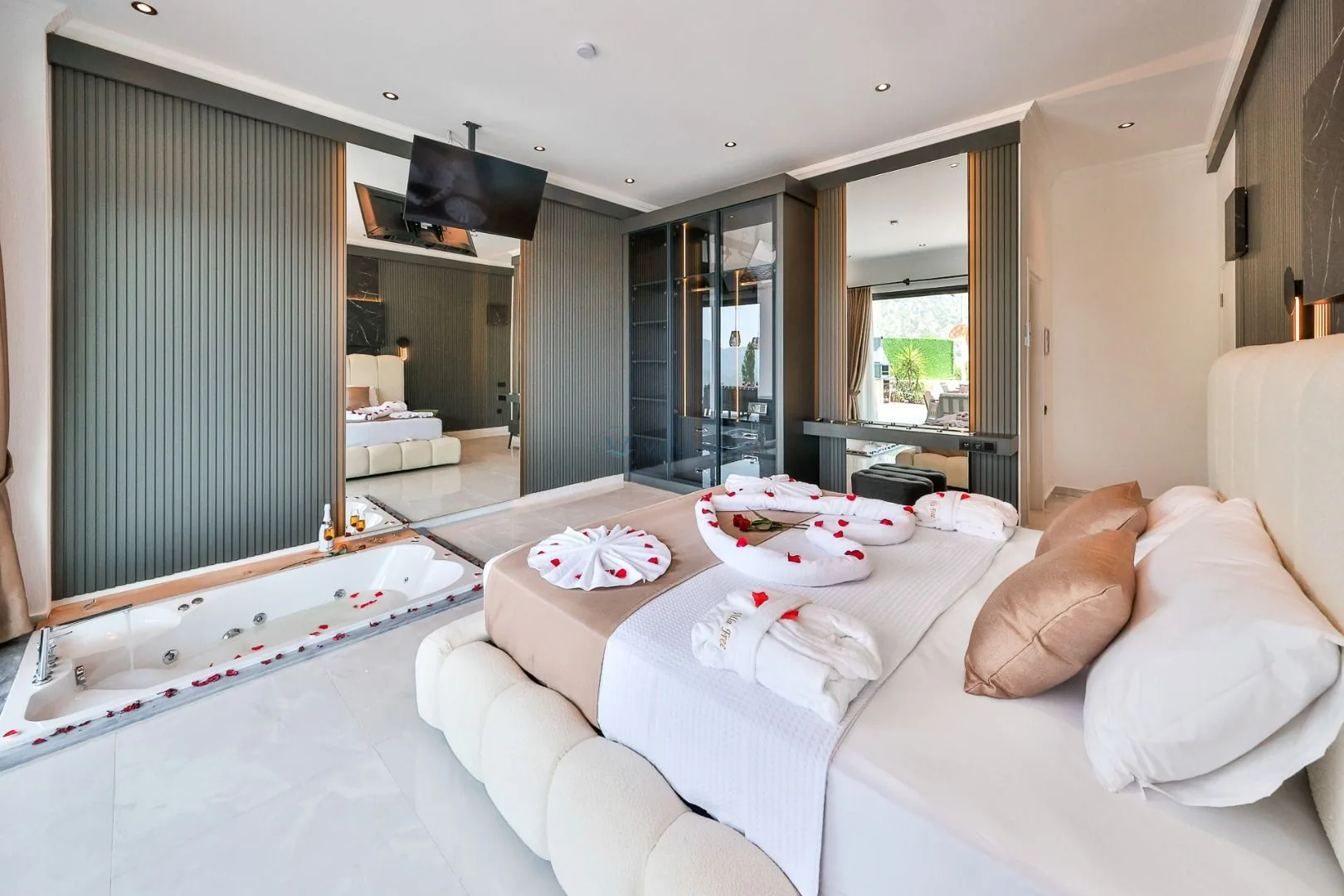 Villa Free