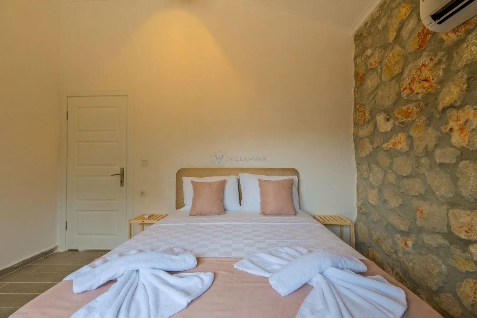 Villa İris