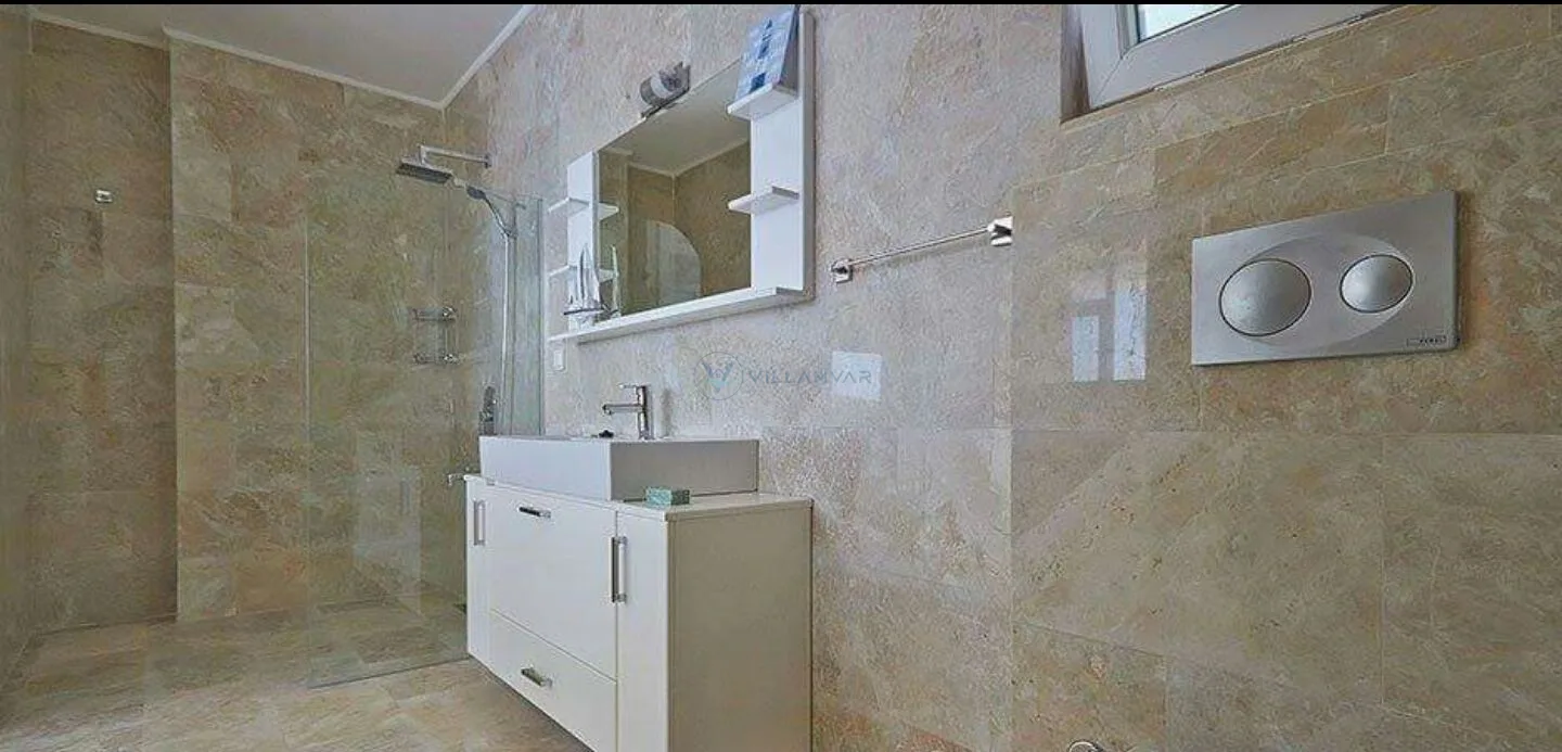 Villa Kırıntı