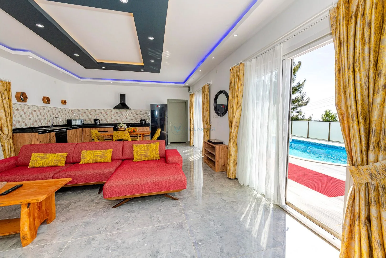 VR Villa Nazo