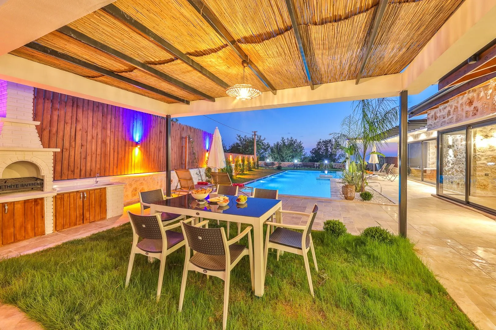 Villa Tan