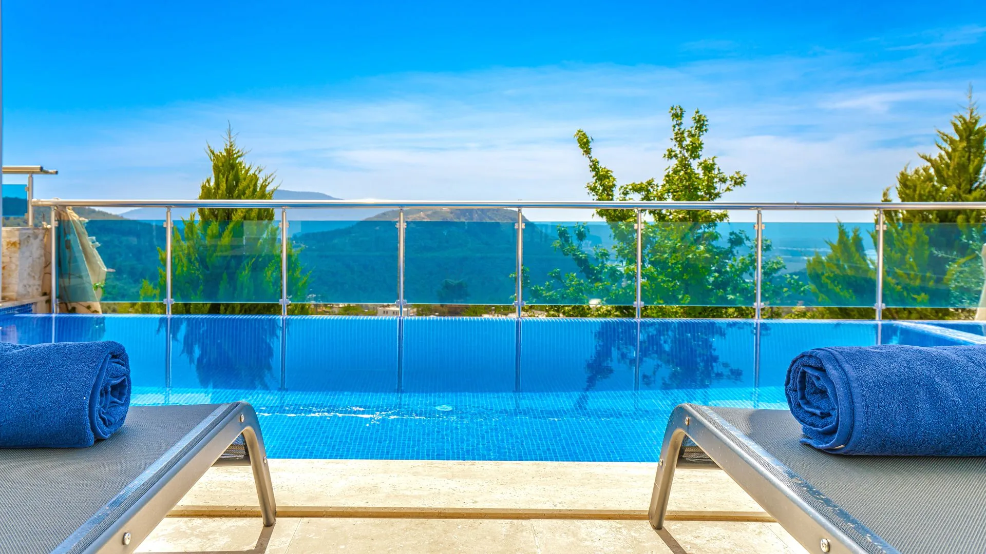 Bbvl Villa Poli