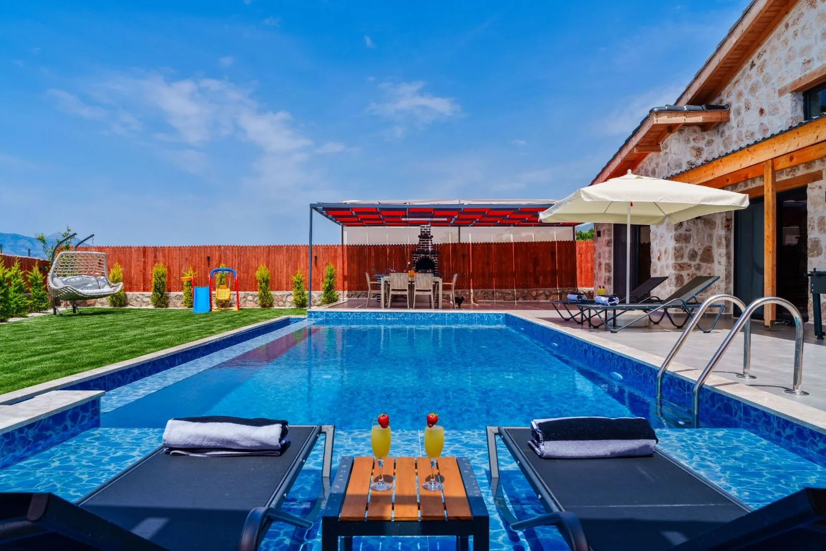 Villa Eşref Rüya