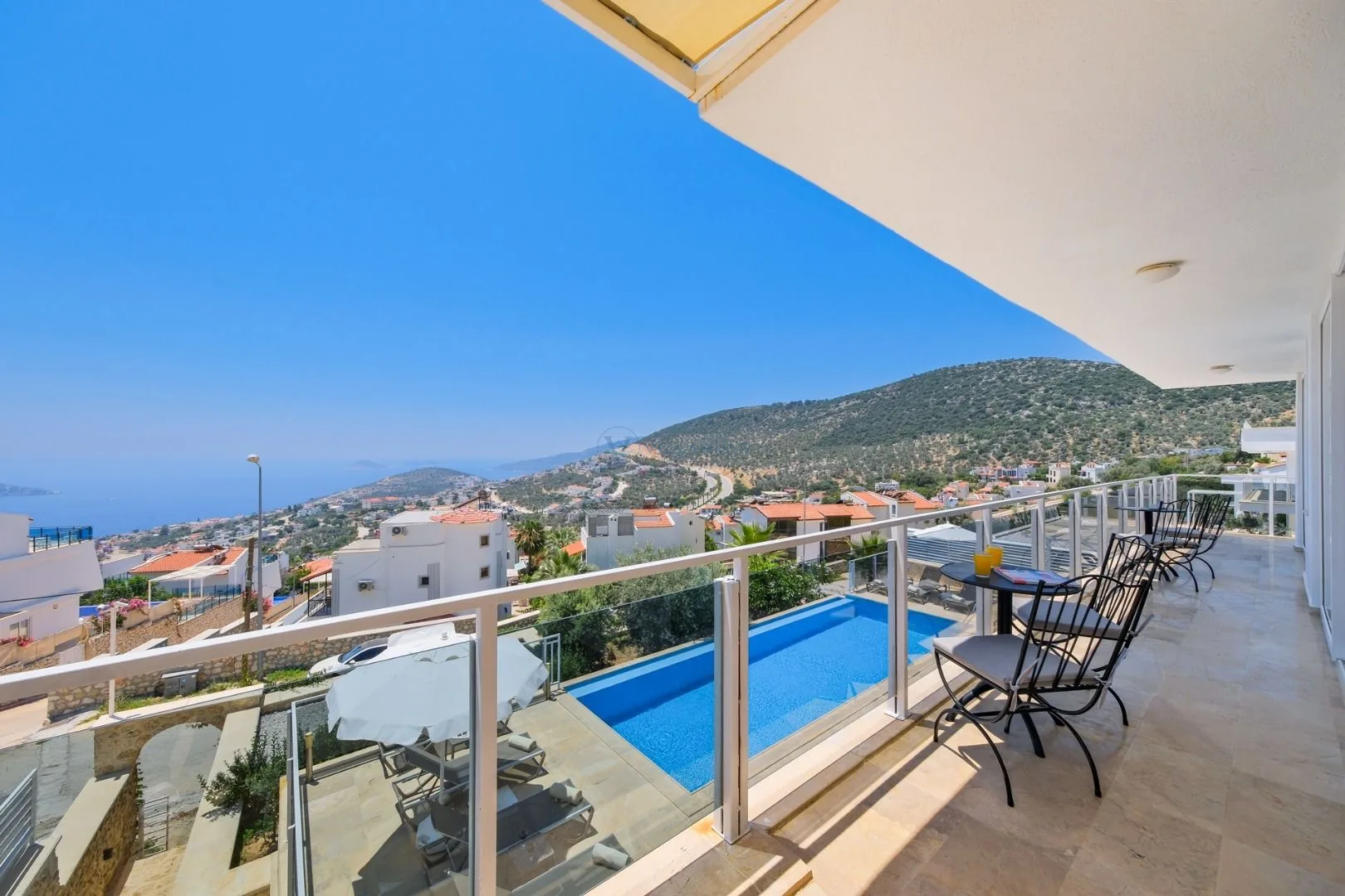 Villa Lumi 2