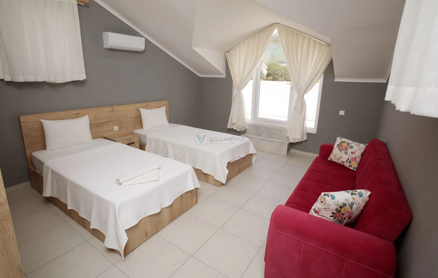 Villa Dera 1