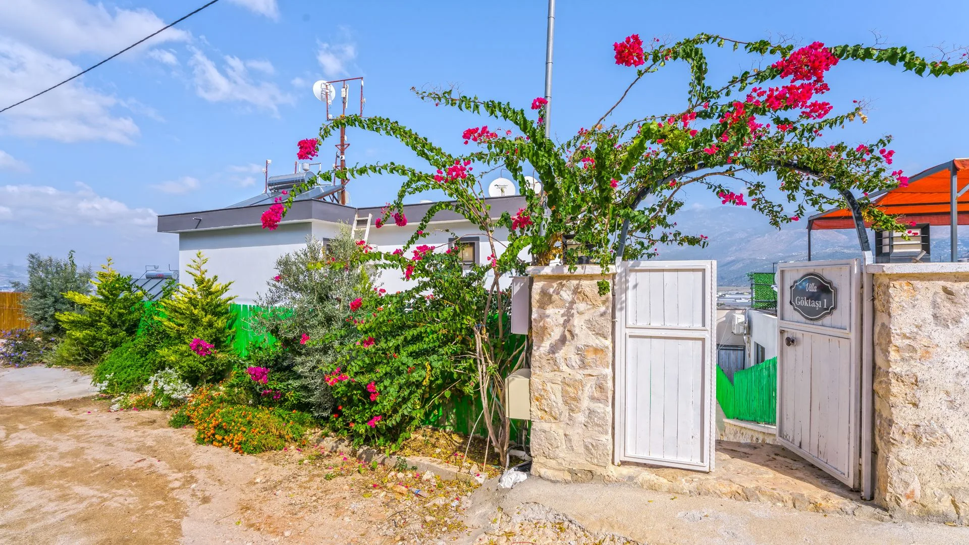 Villa Gök 1