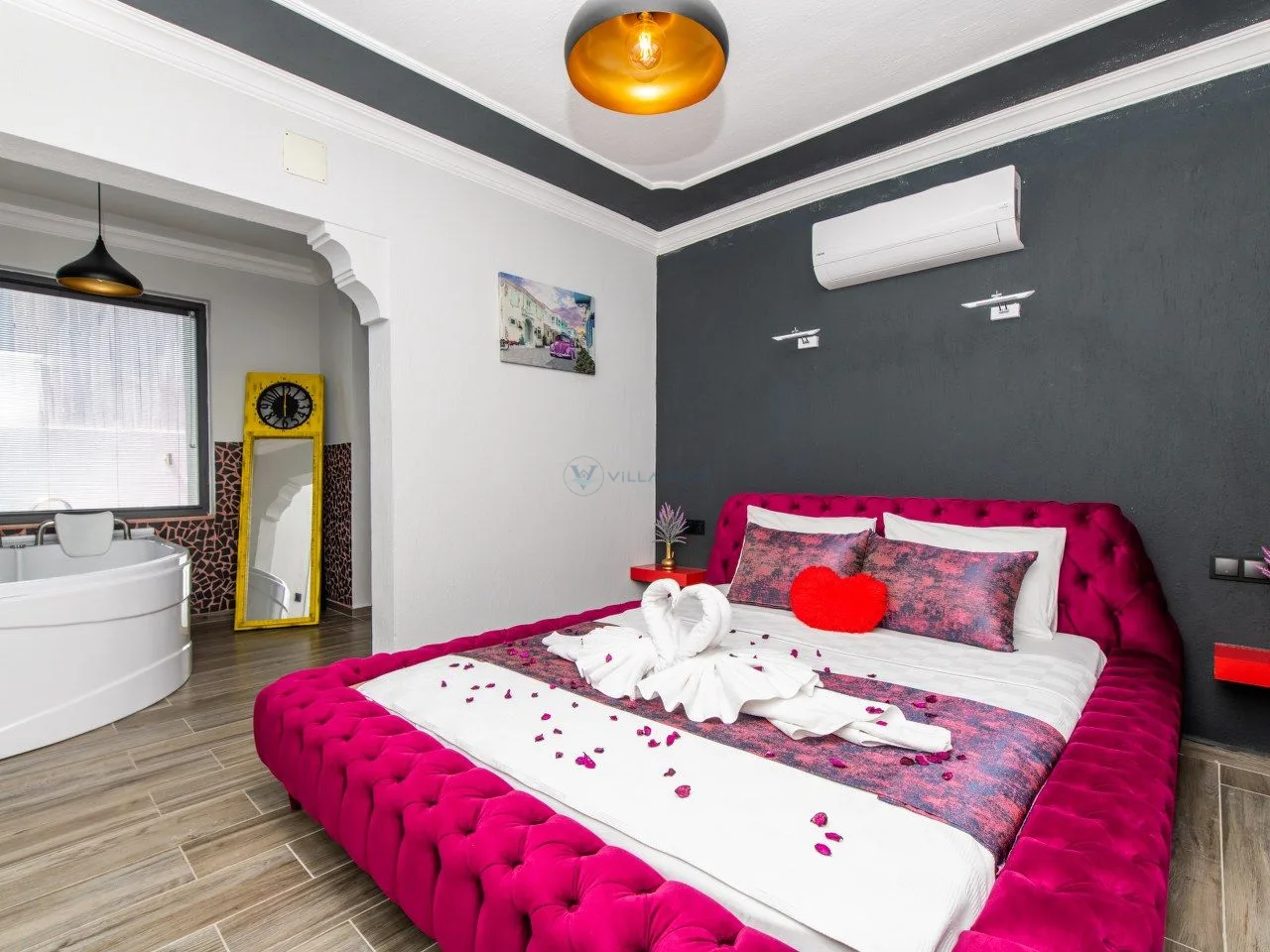 Villa Gece Üzümlü