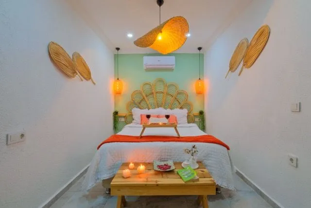 Crystal De-Luxe Villa