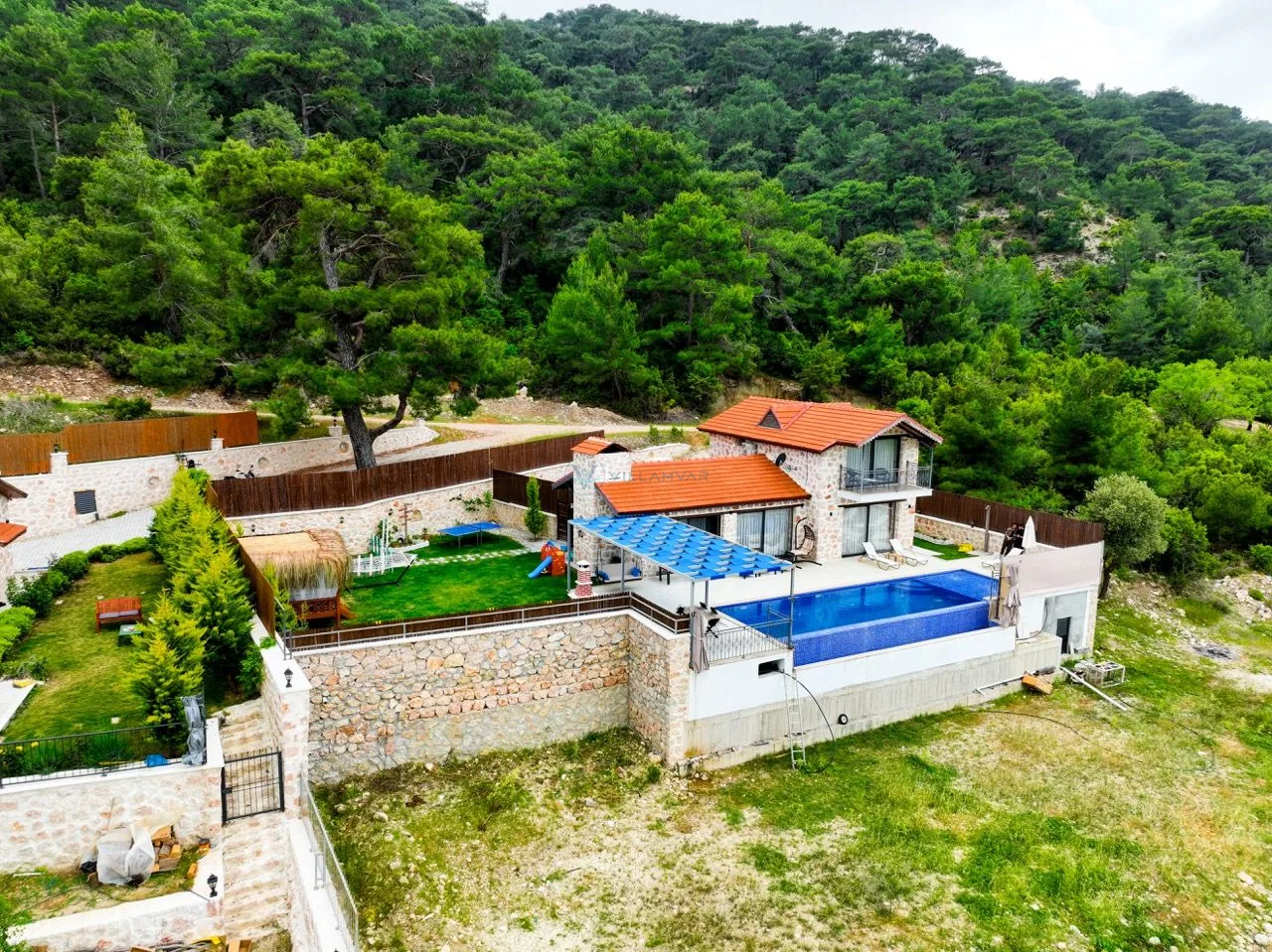 Villa Focus