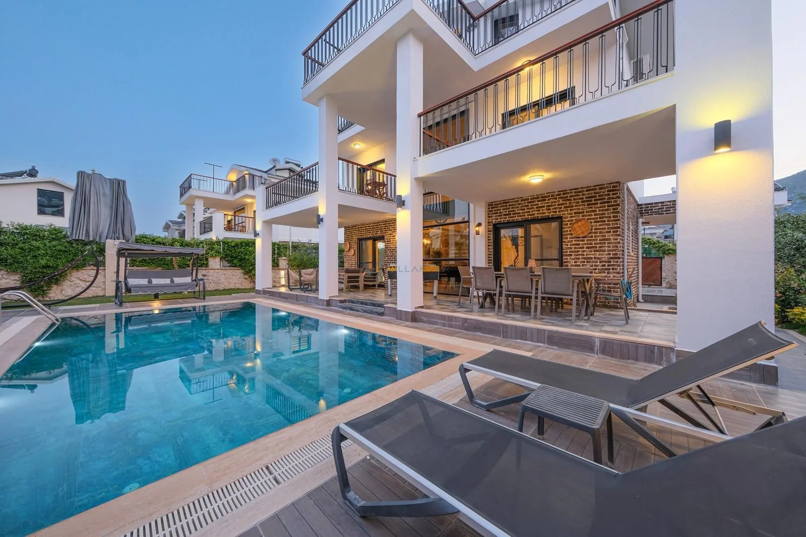 Villa Slay