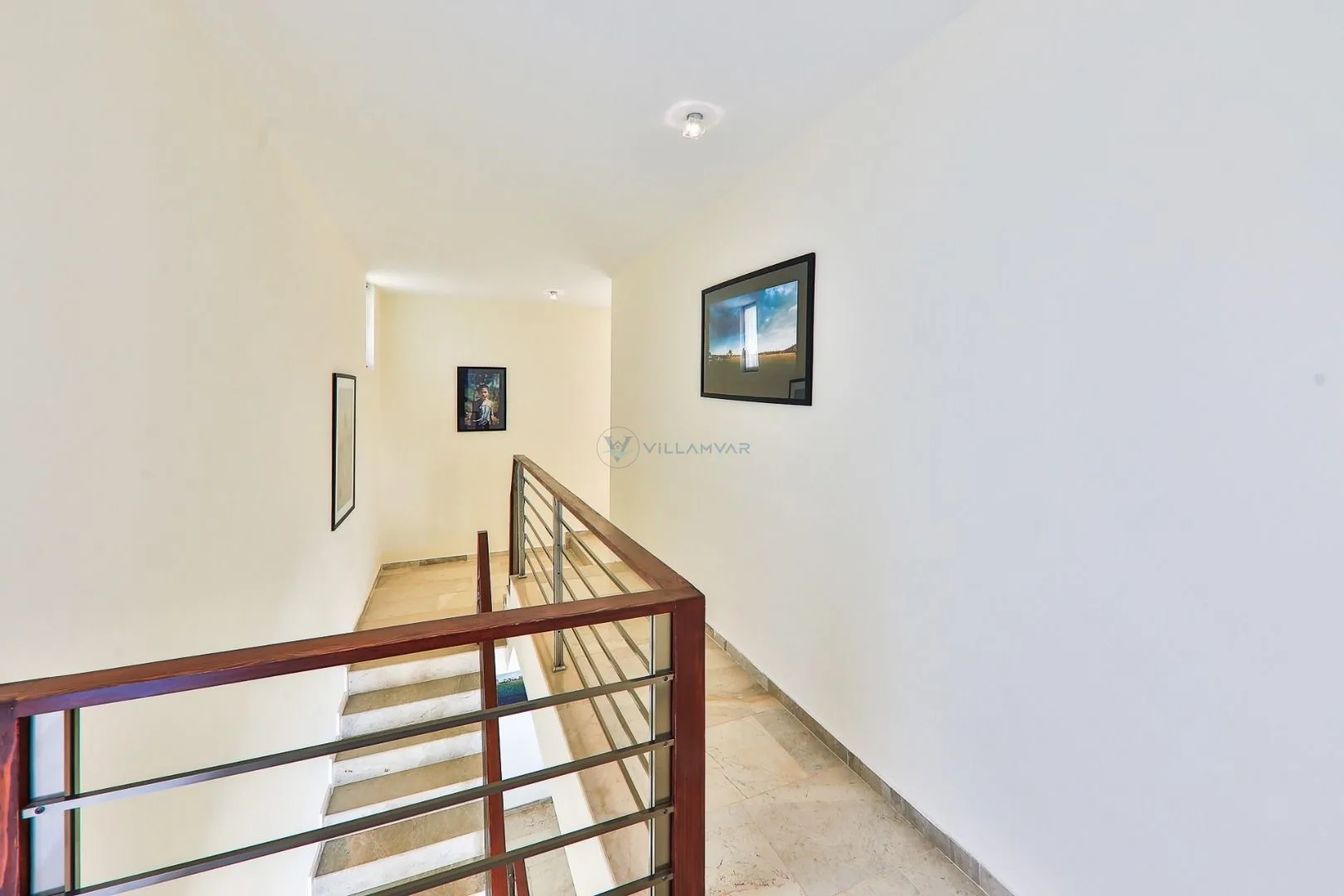 Villa Swan