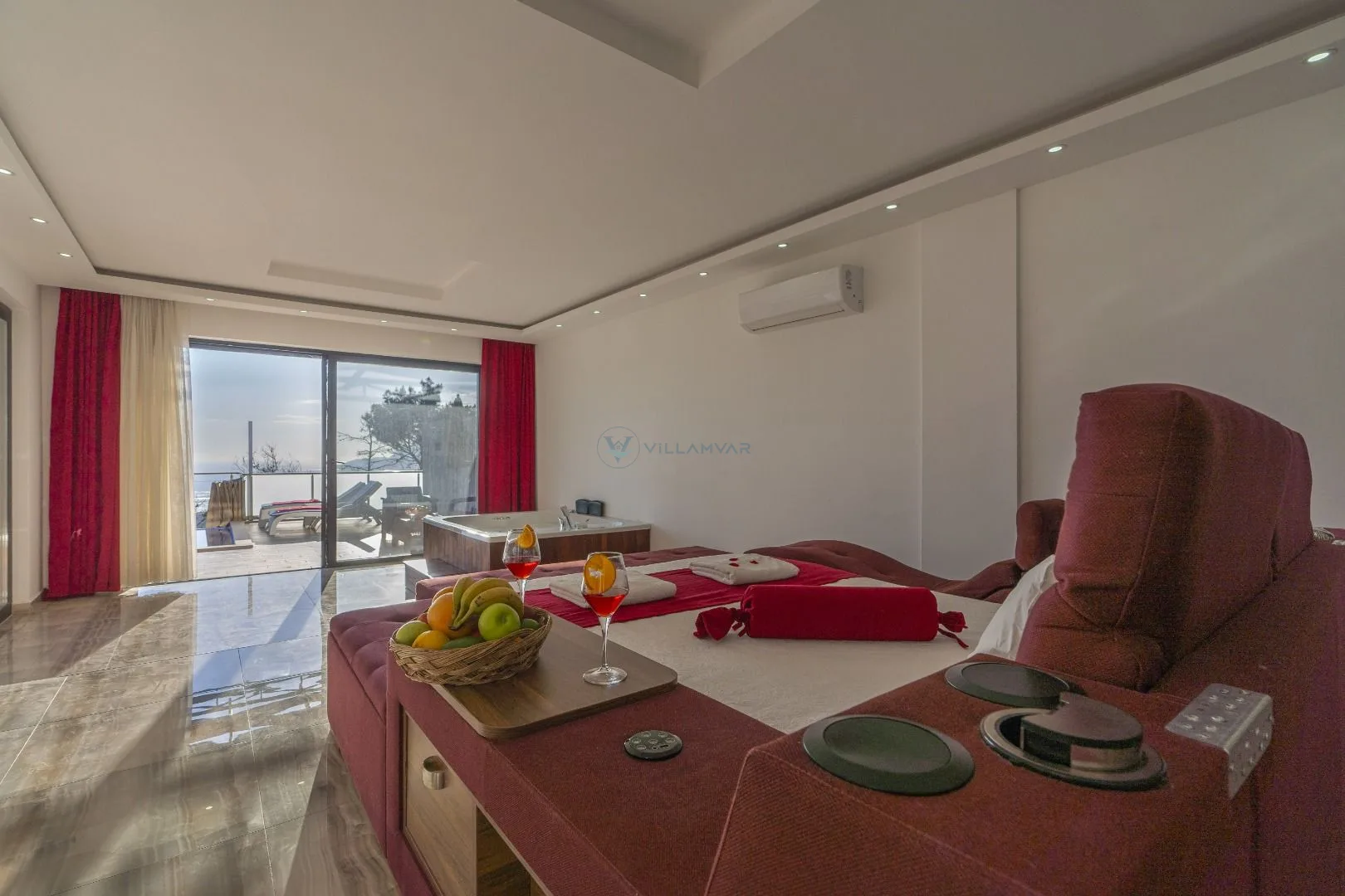 VR Villa Nesta