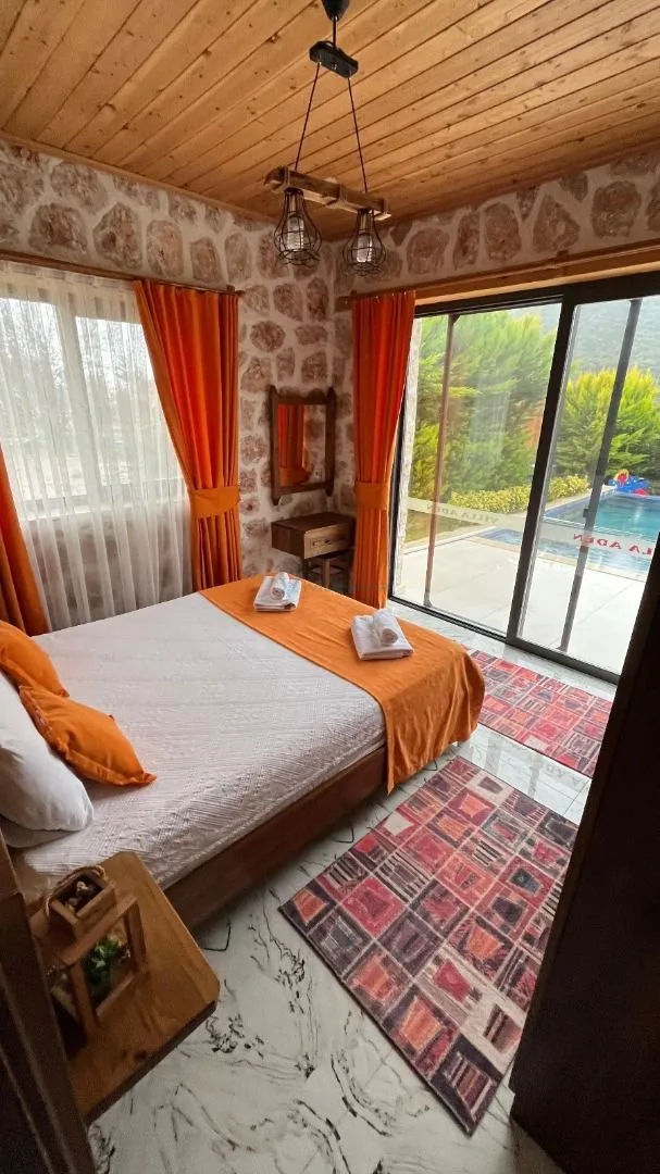 Villa Nidia
