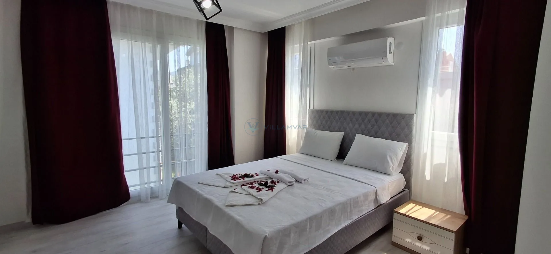 Villa Banora 2