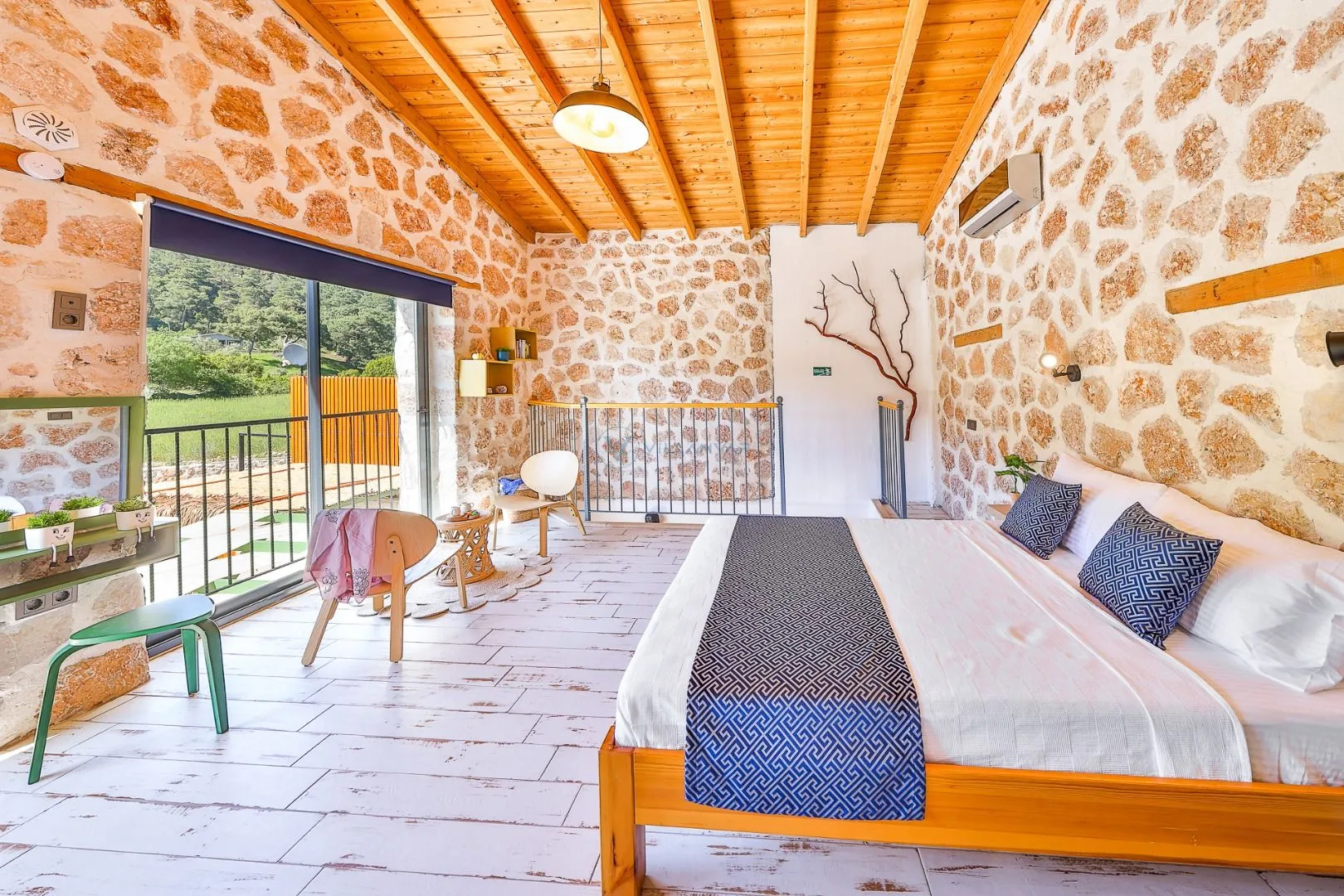 Villa Bonus 1