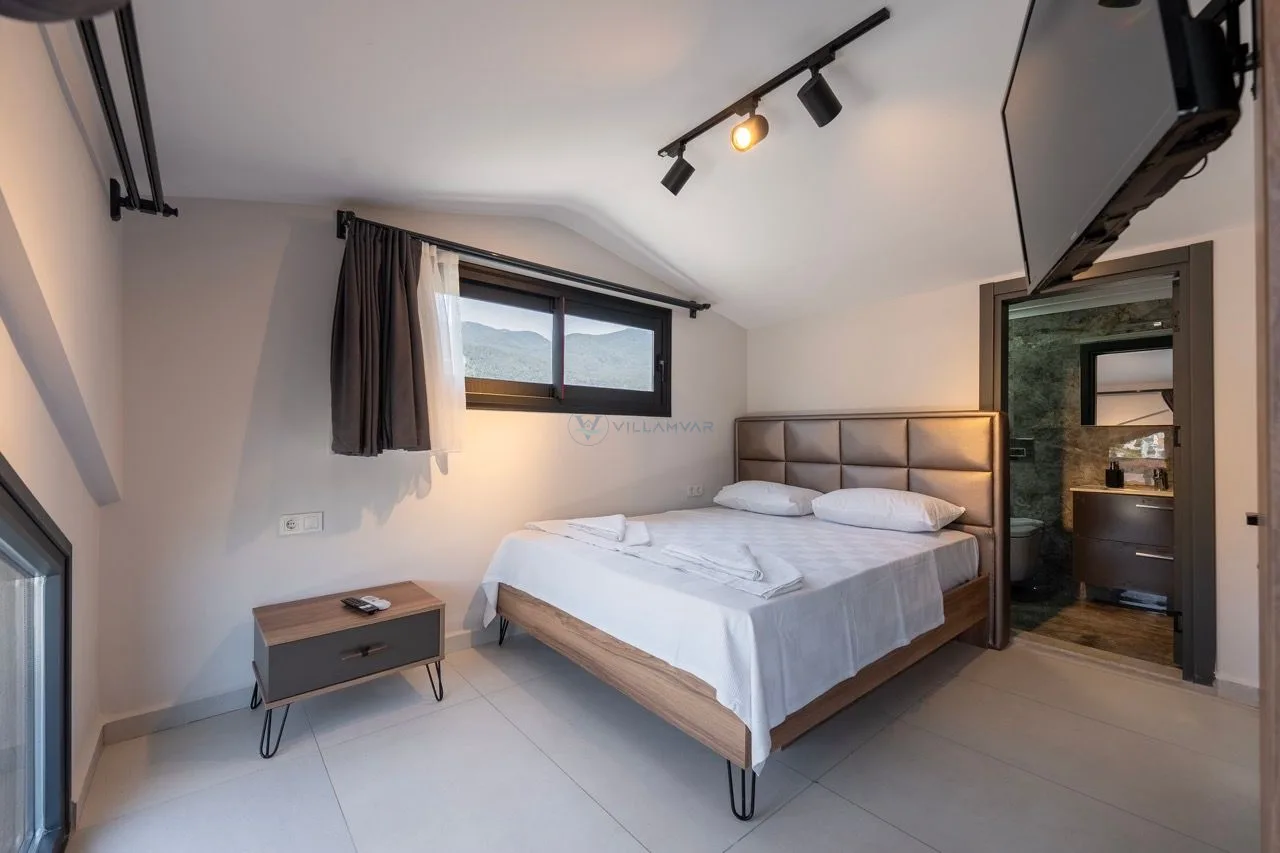 Villa Ay Luxe