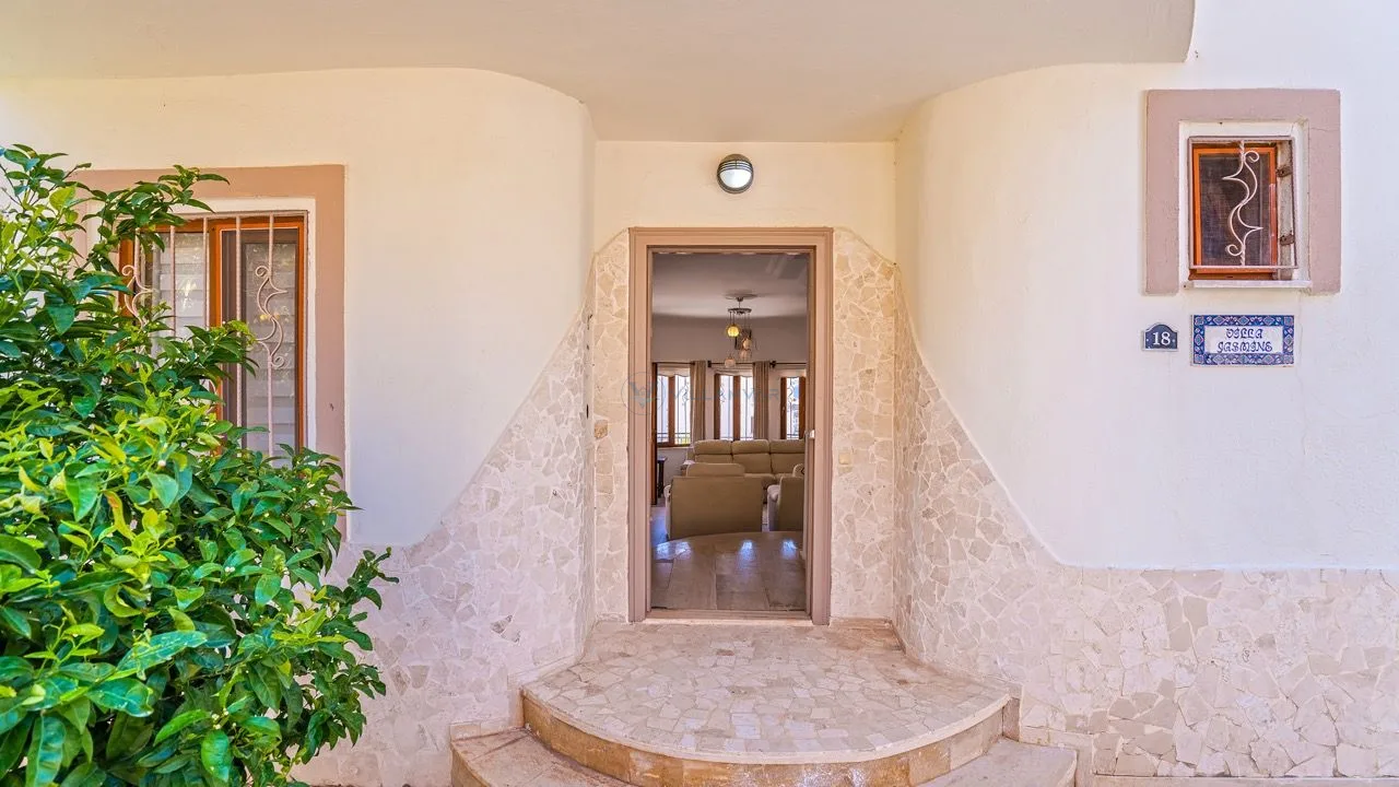 Villa Jasmine