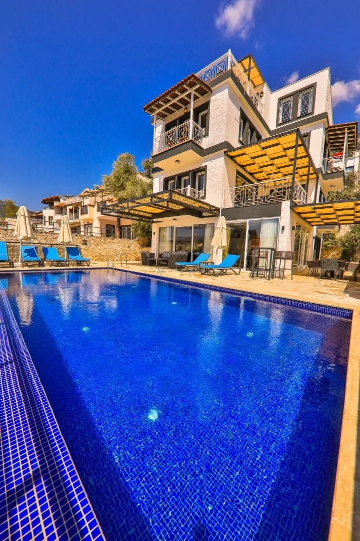 Villa Roa Hills 2