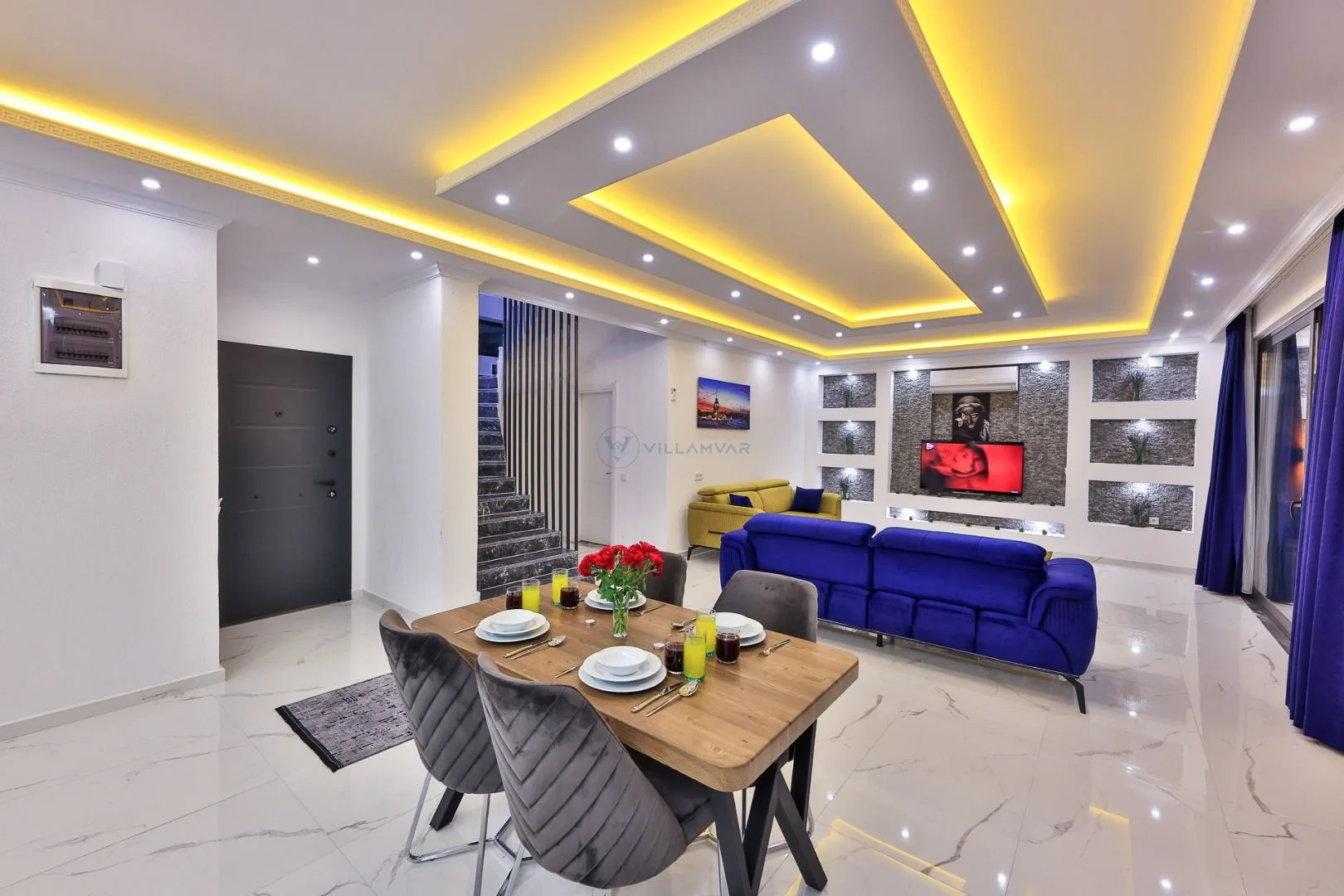 Villa White Castle